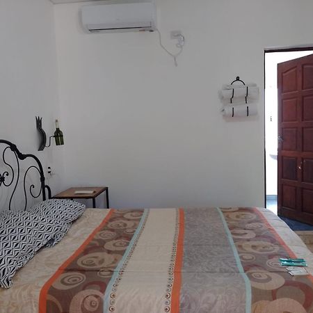 Hostal Los Faroles Chicoana Exterior photo